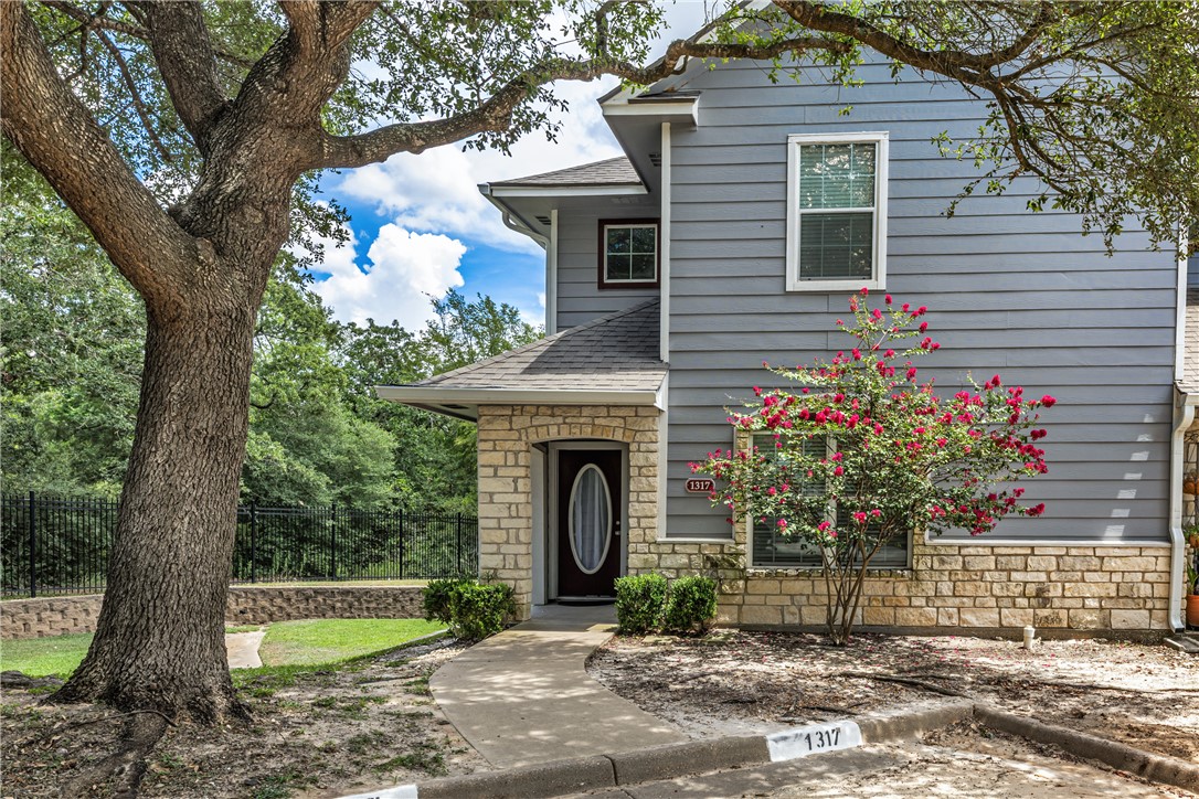 1317 Canyon Creek Circle — photo