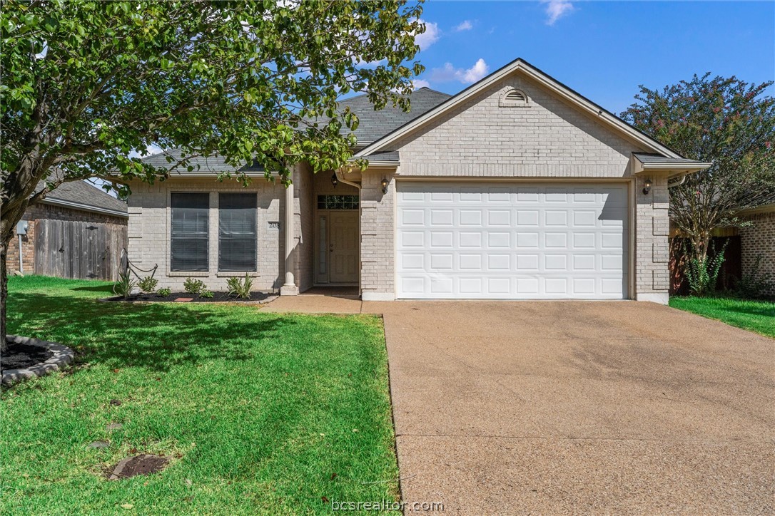208 Stuttgart Circle — photo