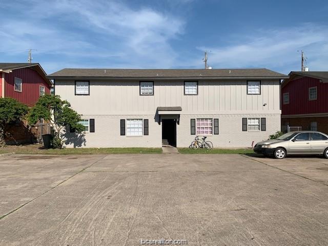 2411 Jaguar Drive D — photo