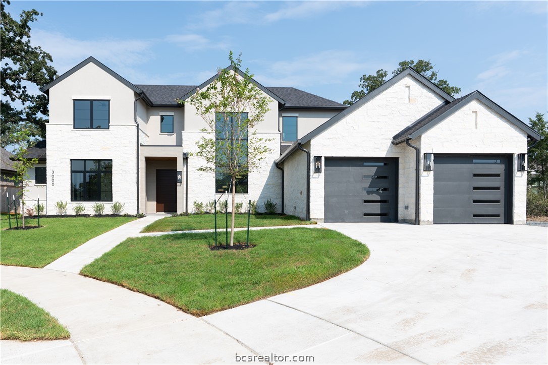 3000 Silverbell Court — photo