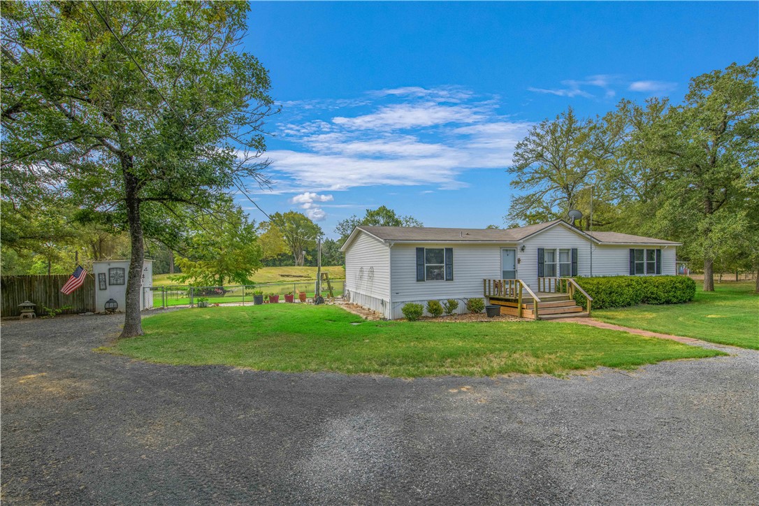 18546 County Road 4561 — photo