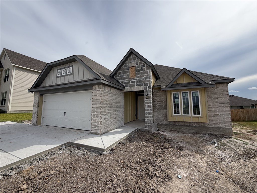 2209 Autumn Lake Drive — photo