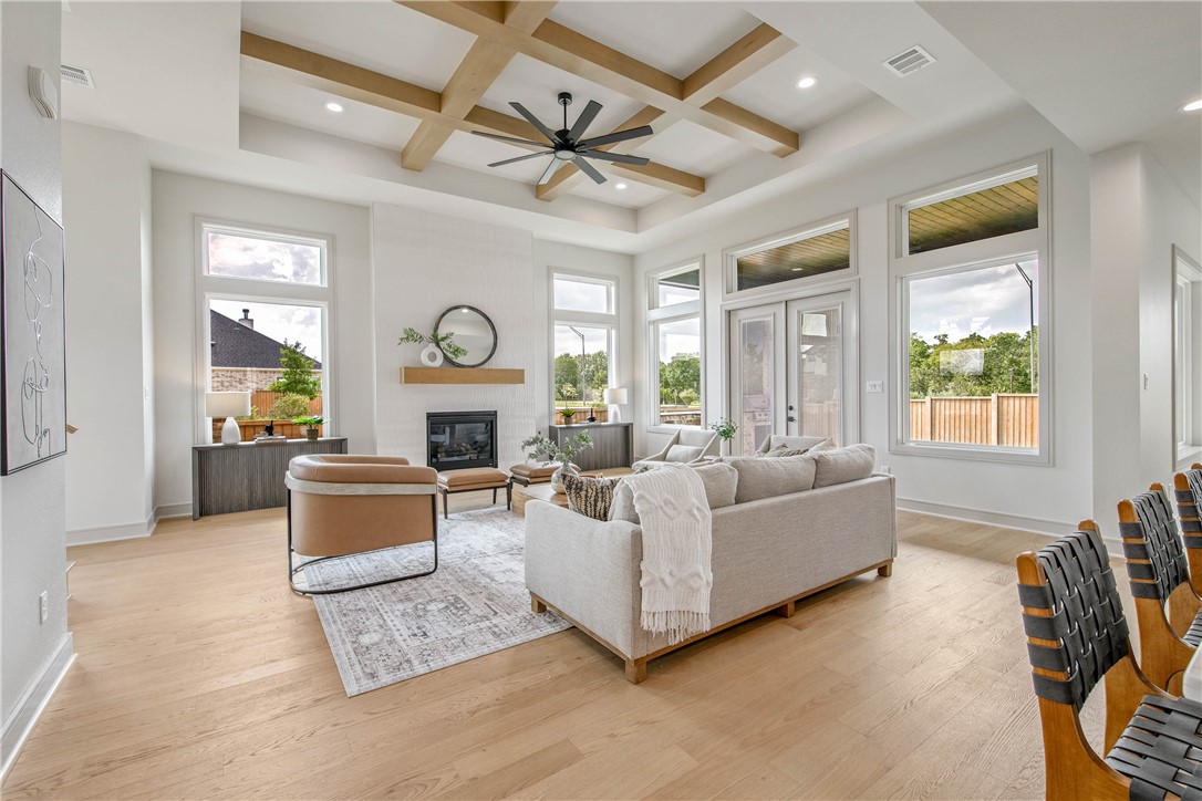 4901 Pearl River Court — photo