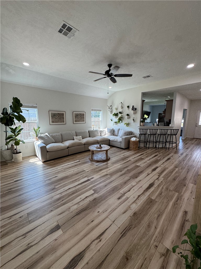 1803 Cornish Court, Bryan, TX 77801 — photo 2