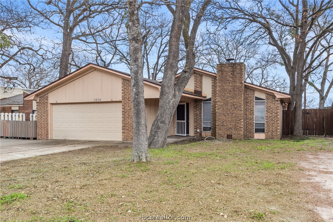 3239 Red Robin Loop, Bryan, TX 77802 — photo 2