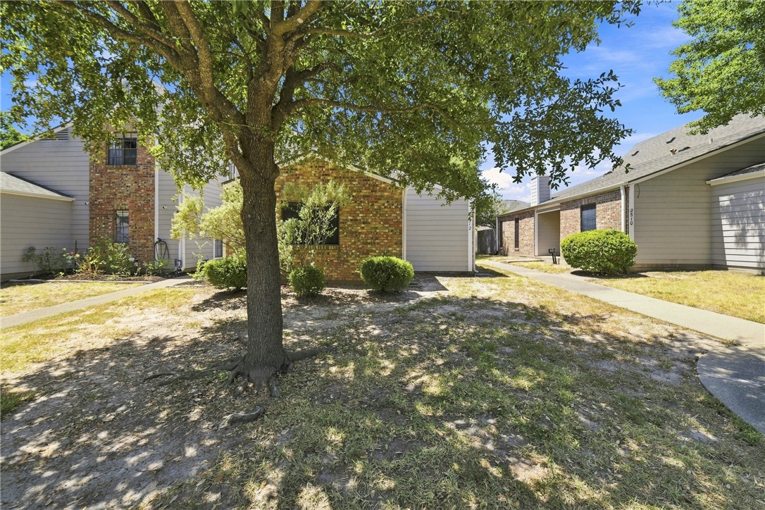 2512 Cross Timbers Drive — photo