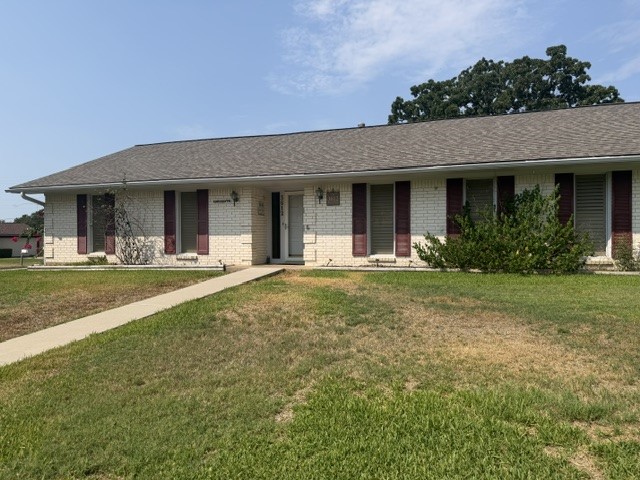 3612 Meadow Oaks Lane — photo