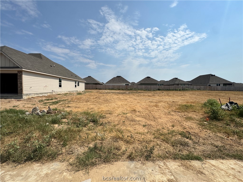 2506 Maskavich Court — photo