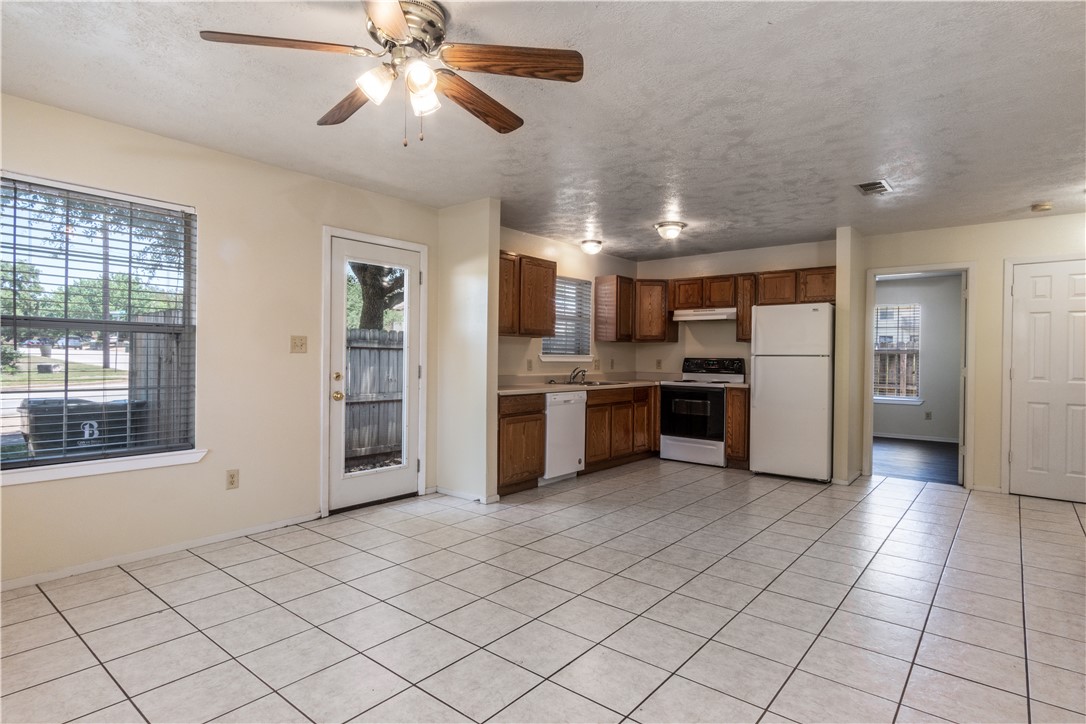 3607 Mohawk Street, Bryan, TX 77802 — photo 2