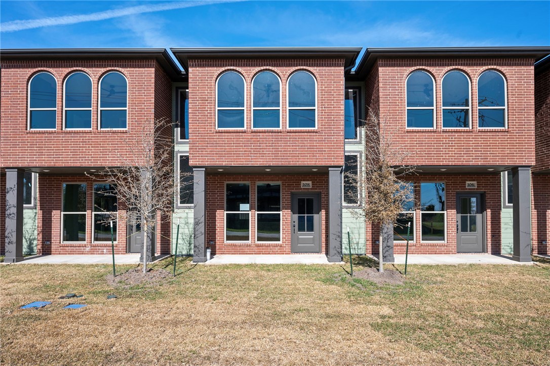 106 33rd W, Bryan, TX 77803 — photo 2