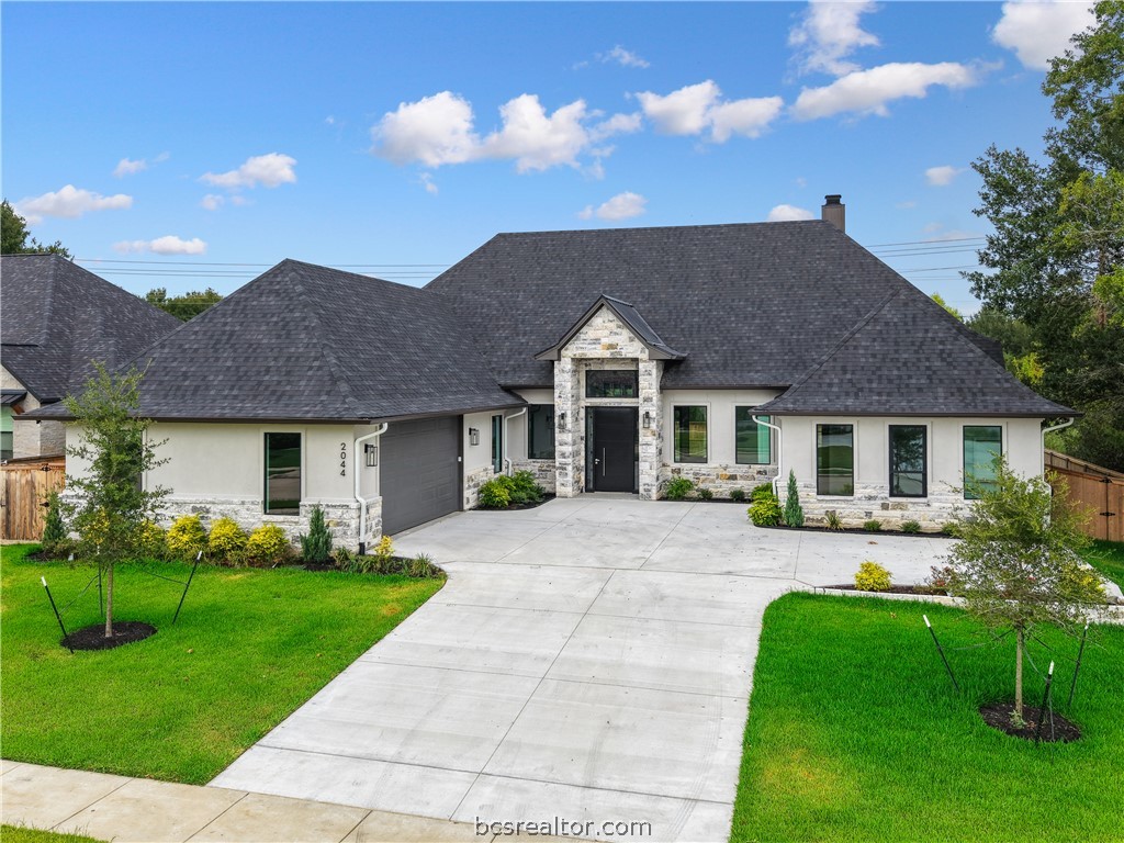 2044 Pebble Bend Drive — photo