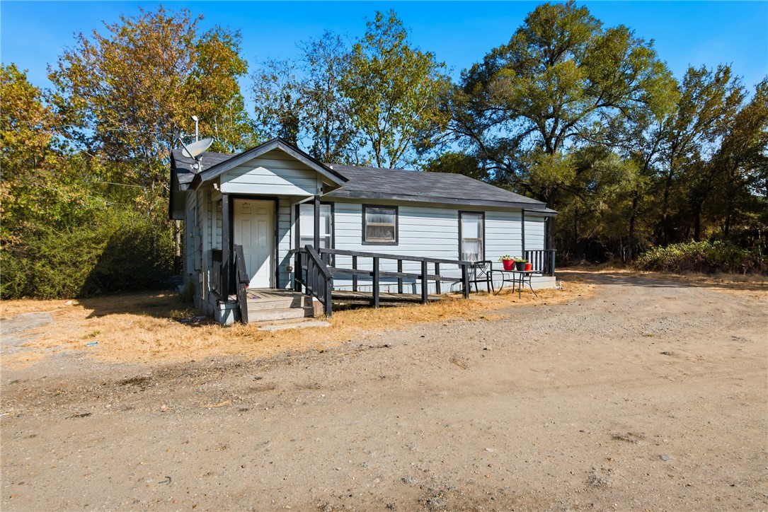 906 West Martin Luther King Jr Street a & B — photo