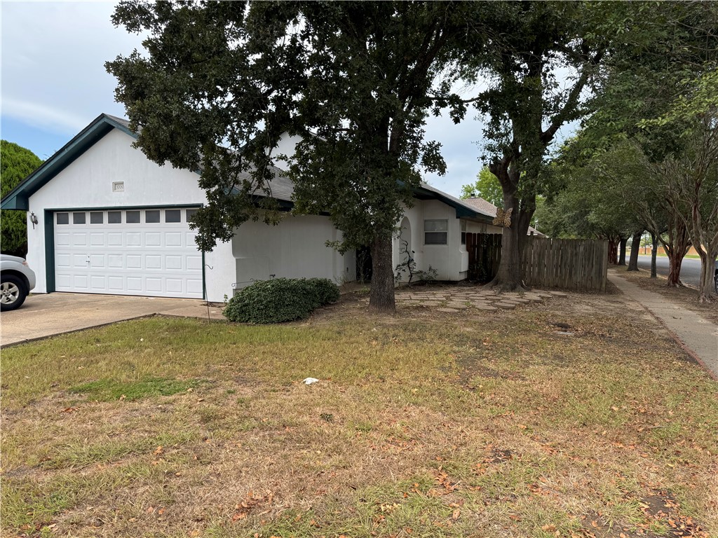 3700 Marielene Circle — photo