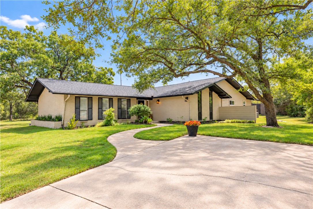 833 South Rosemary Drive — photo
