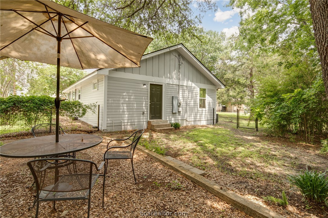 1201 E 30th Street, Bryan, TX 77802 — photo 3