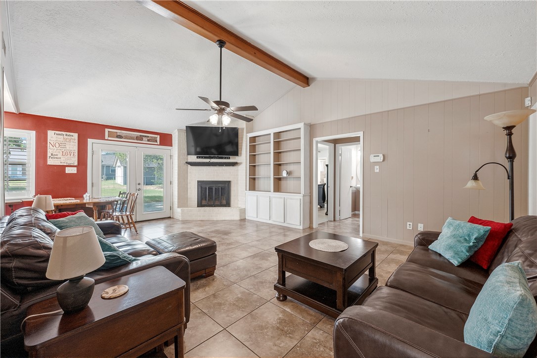 3902 Oak Bluff Circle, Bryan, TX 77802 — photo 3
