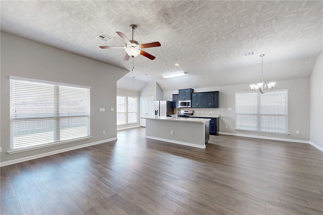 2043 Positano Loop, Bryan, TX 77808 — photo 3