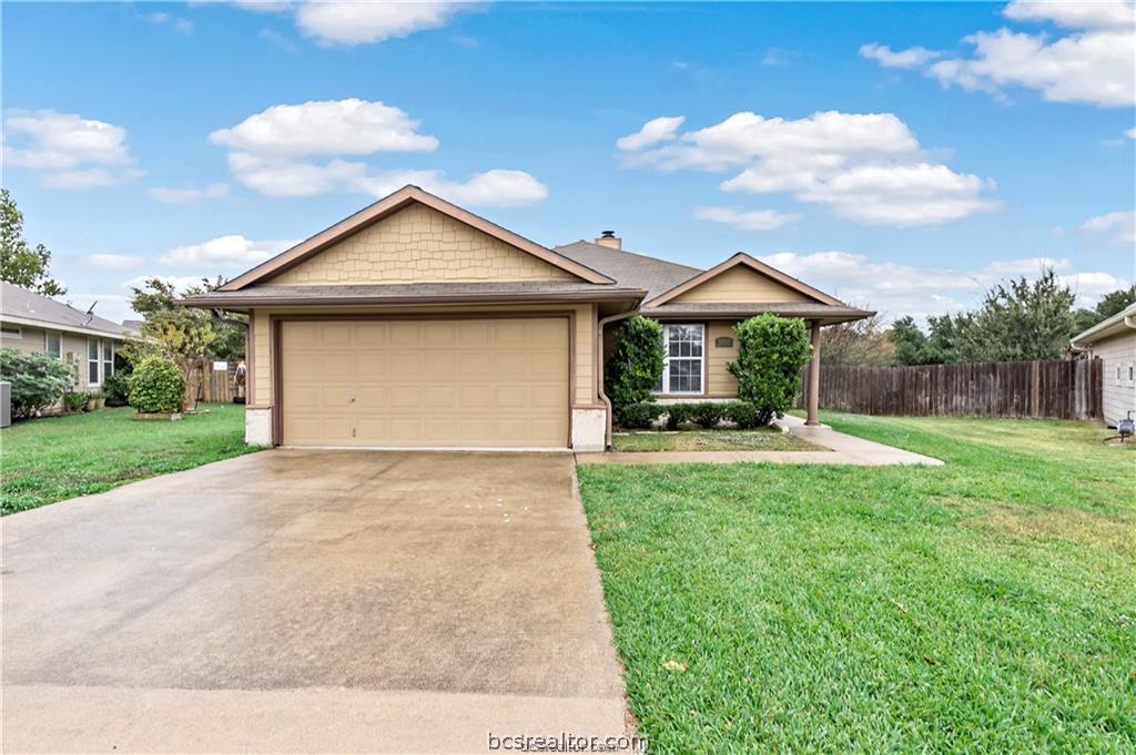 3903 Crown Ridge Court — photo