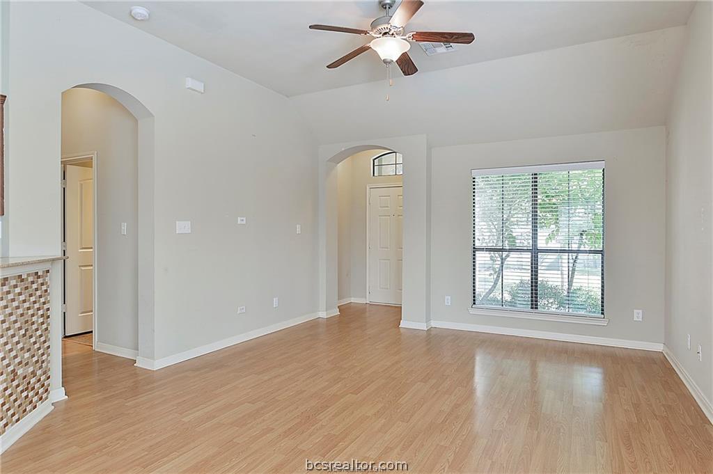 2004 Spring Leaf Court, Bryan, TX 77807 — photo 2