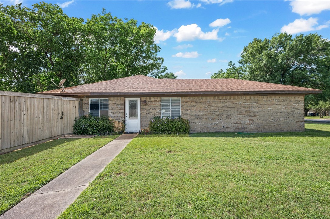 3108 Bluestem Drive — photo