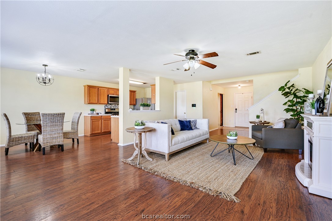 15132 Faircrest Drive — photo