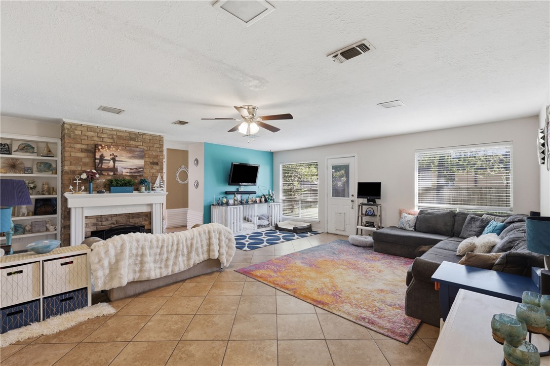 3235 Red Robin Loop, Bryan, TX 77802 — photo 3