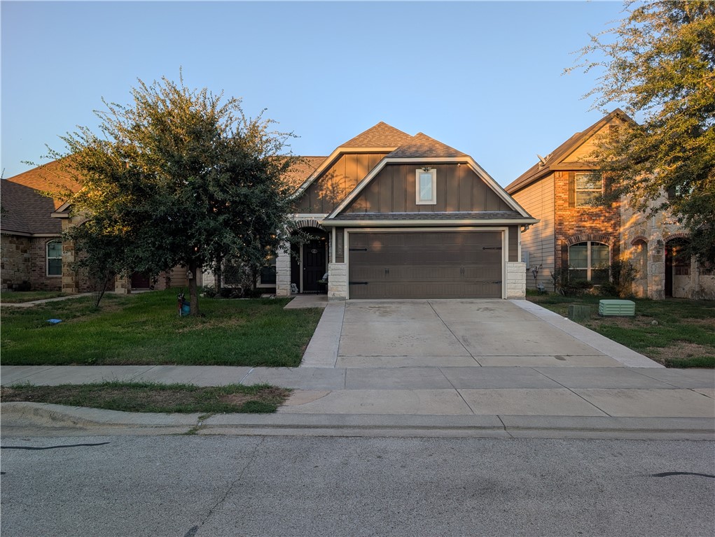 1062 Venice Drive — photo