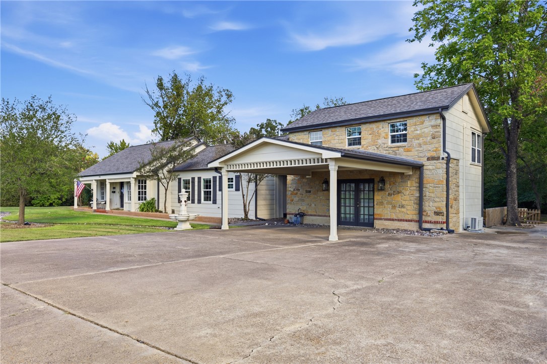 405 E Brookside Drive, Bryan, TX 77801 — photo 3