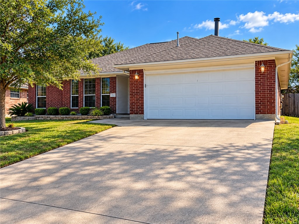 1522 Strasburg Circle — photo