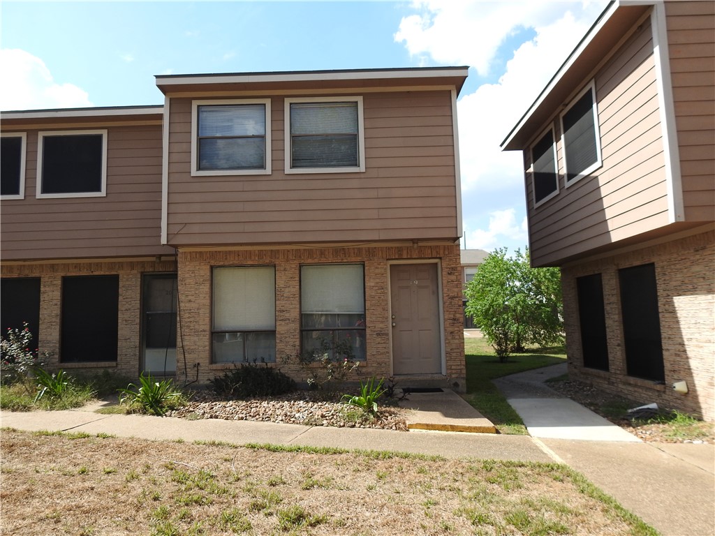 2807 Wildflower Drive Unit 19 — photo