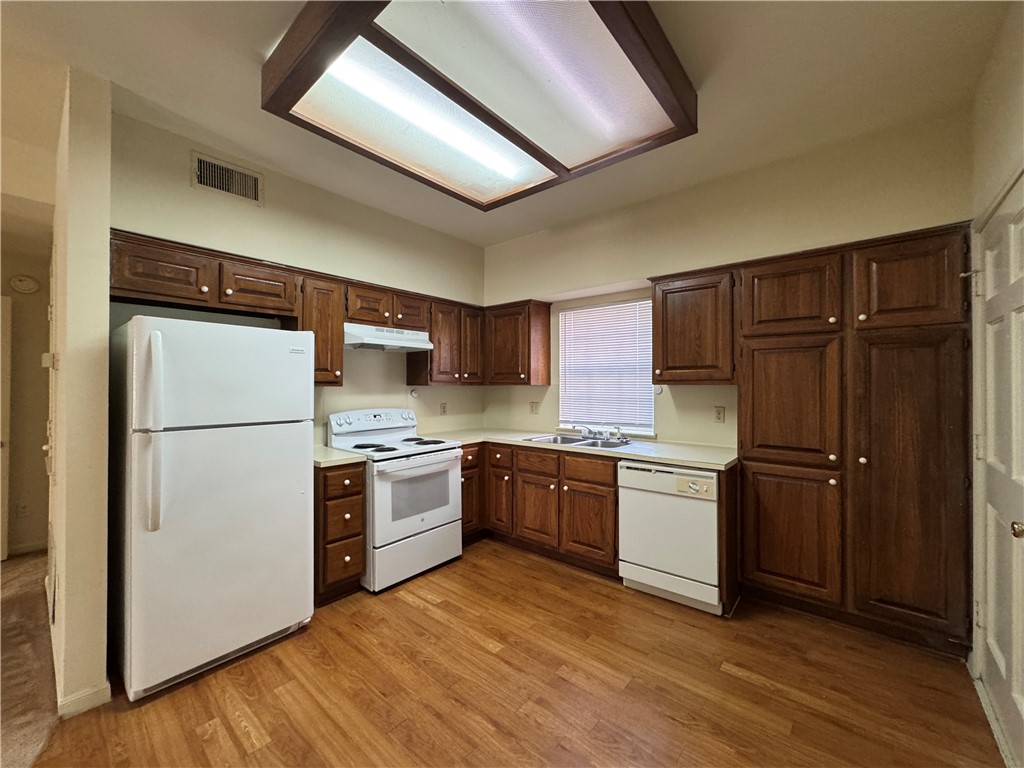 400 Nagle Street Unit 408 — photo