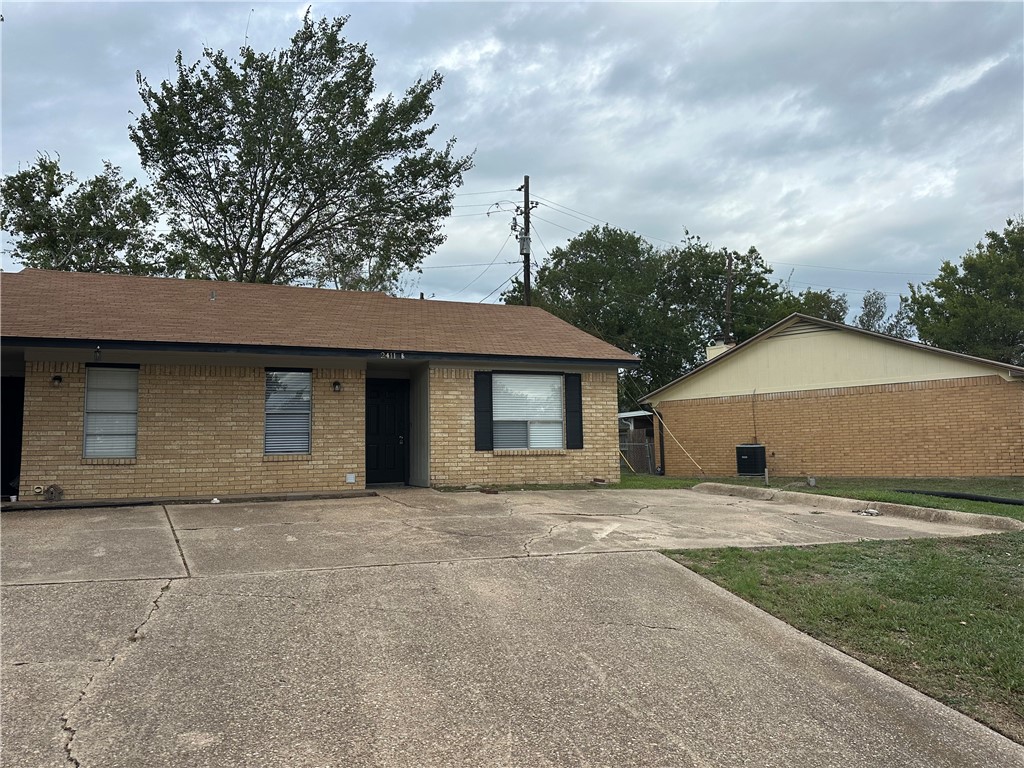 2411 Long Drive, Bryan, TX 77802 — photo 2