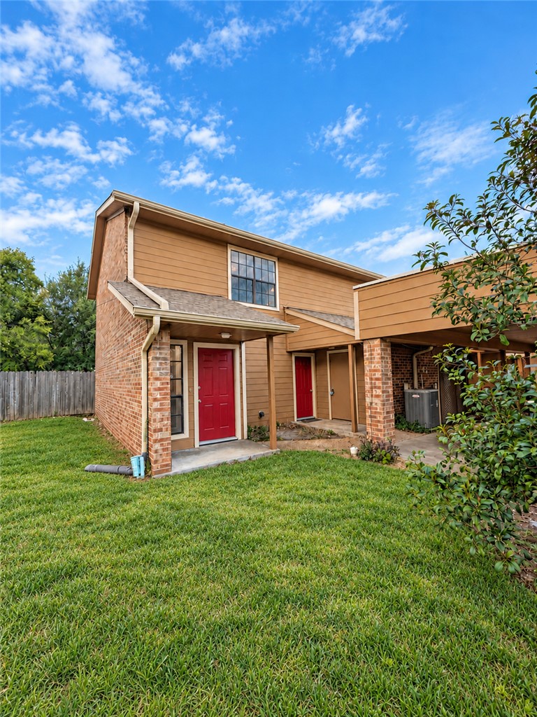 2801 Oakside Drive — photo