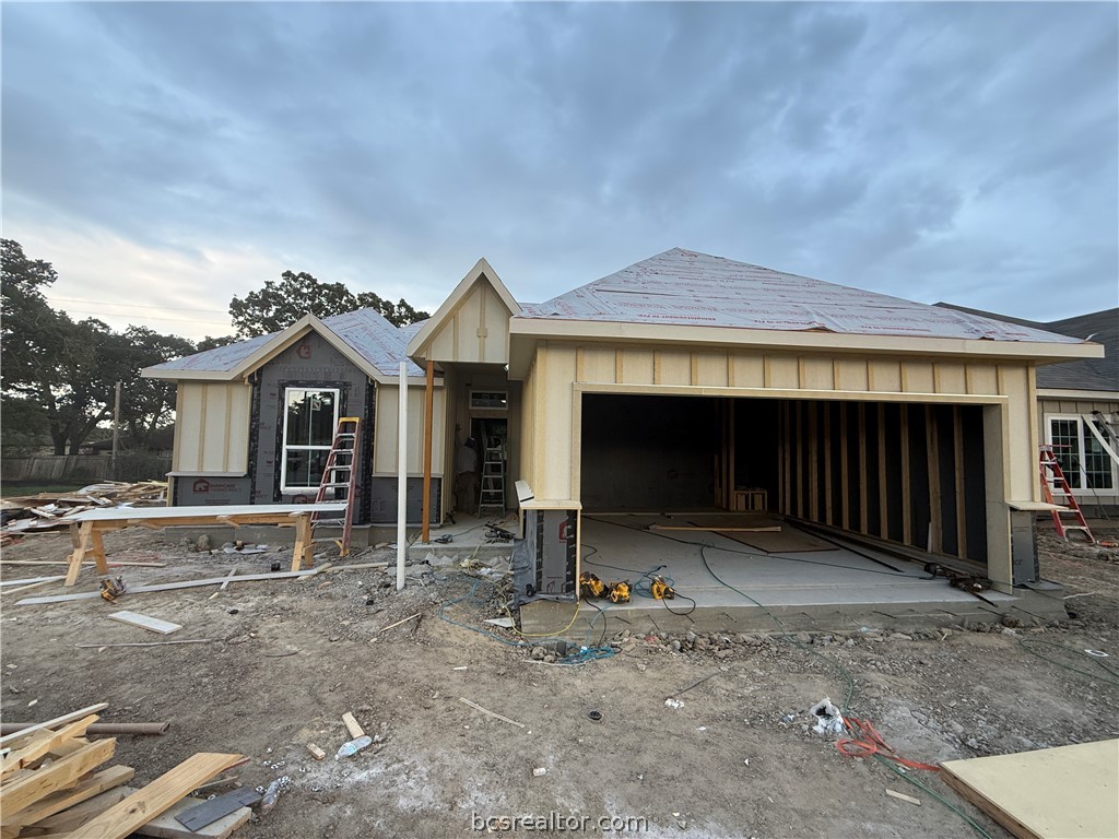 2434 Contreras Lane — photo