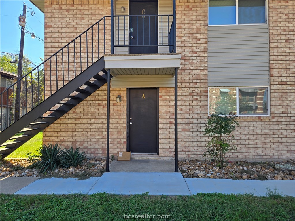206 Spruce Street Unit a — photo