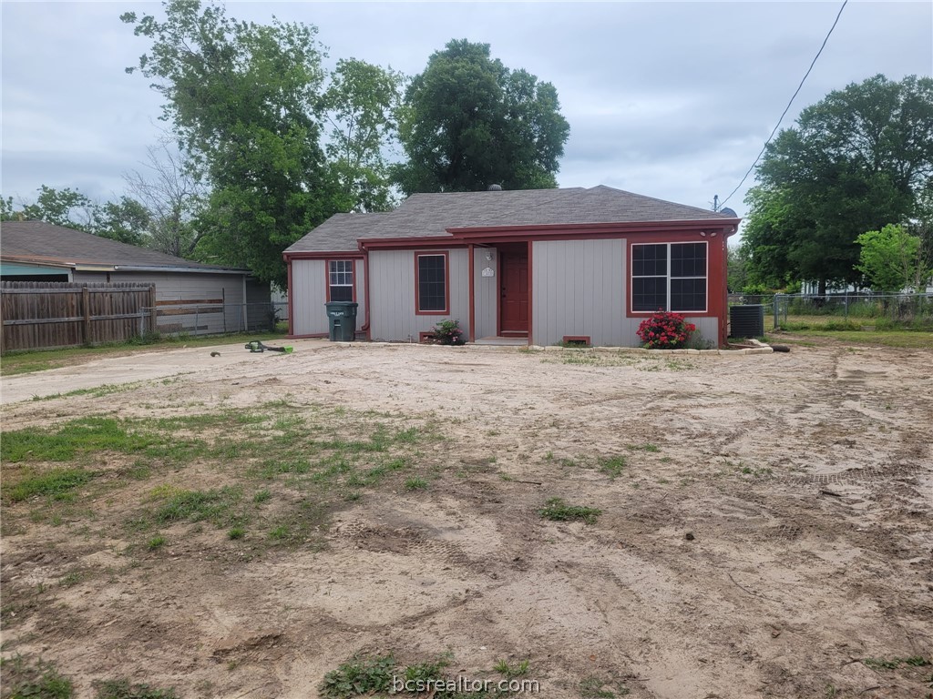 1408 E 28th Street, Bryan, TX 77802 — photo 2