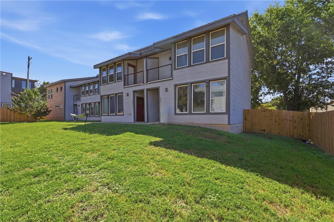 300 North Parker Avenue Unit D — photo