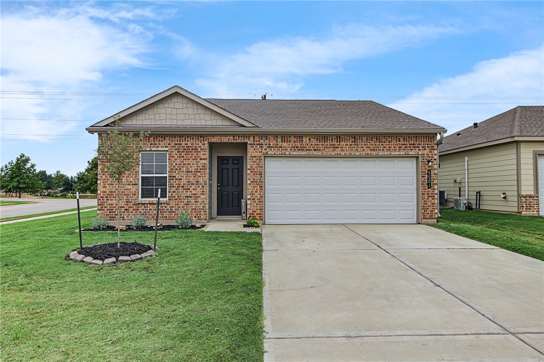 5501 Fox Bluff Drive — photo
