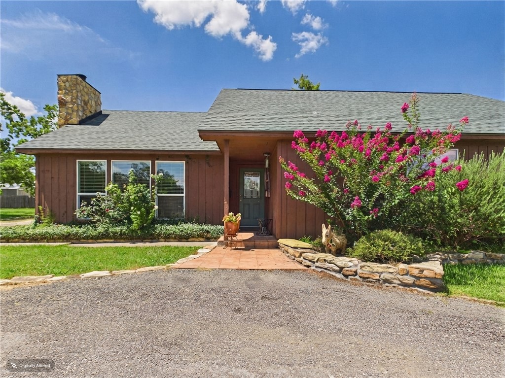 1196 South Oaks Drive — photo