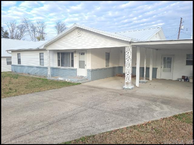 1202 N Holly Street — photo