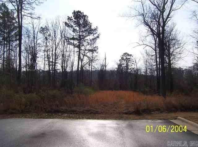 Home in Maumelle, AR 72113 — photo 2