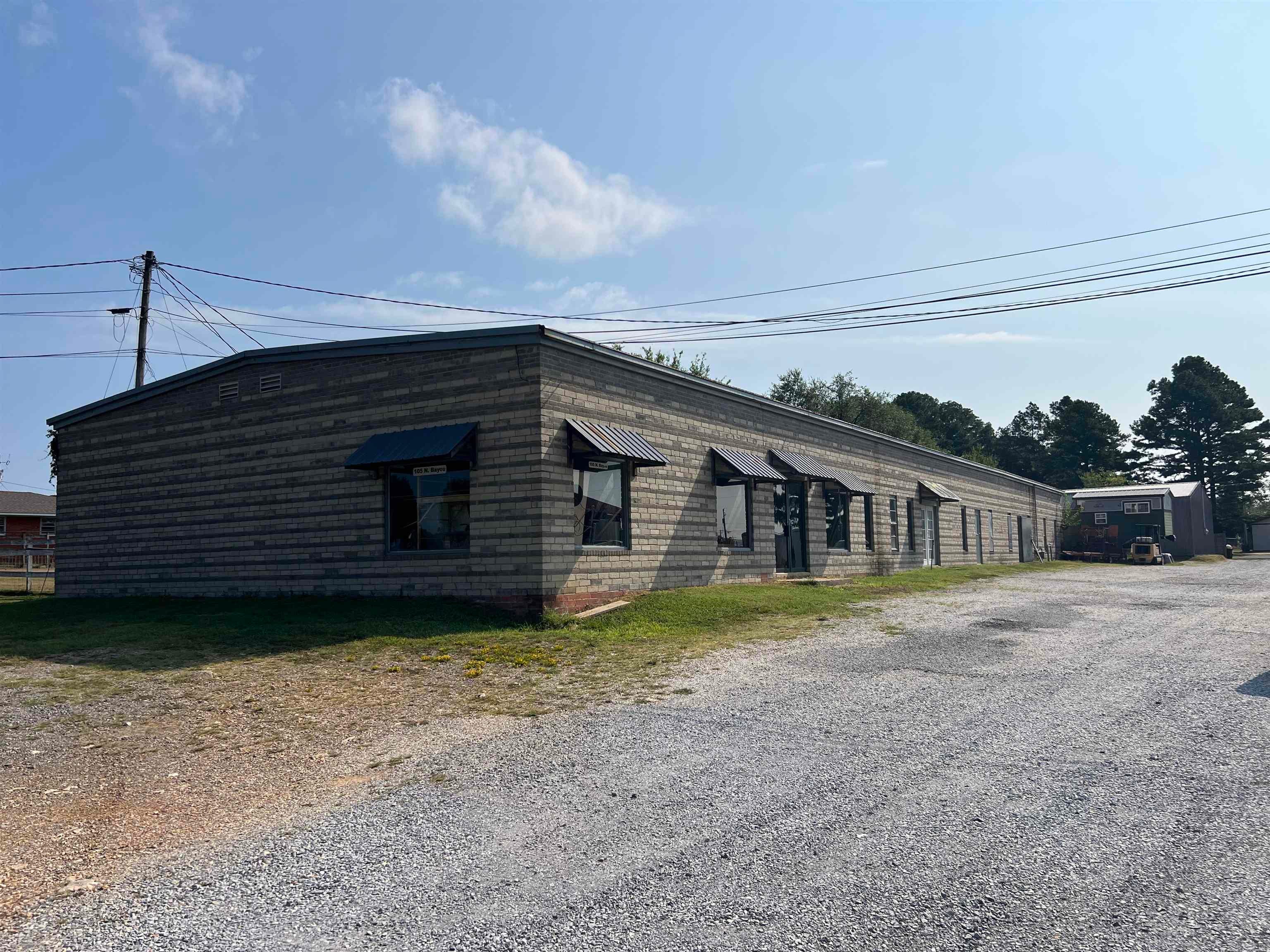 105 N Bayou Drive — photo
