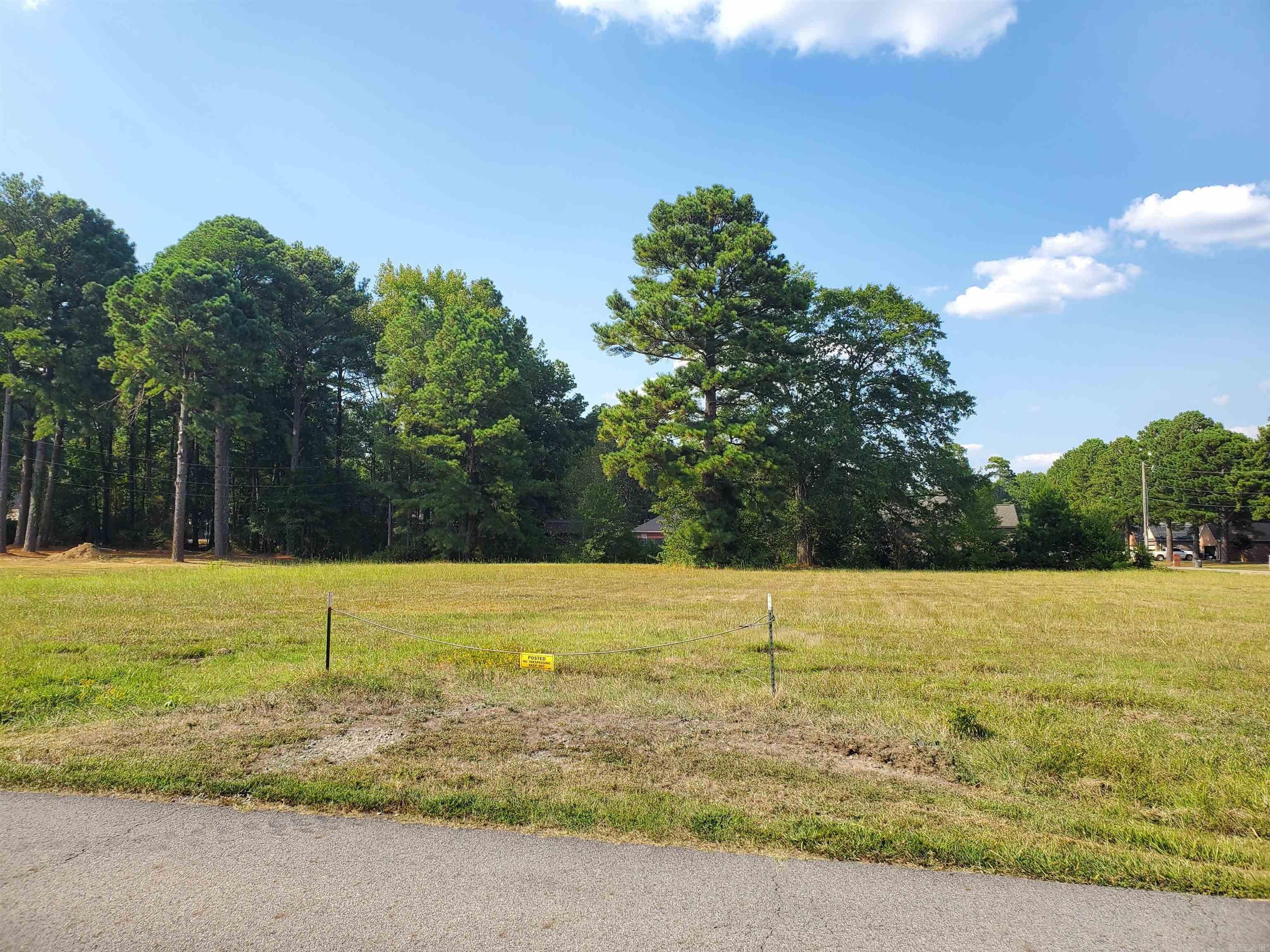 322 Campbell Drive — photo
