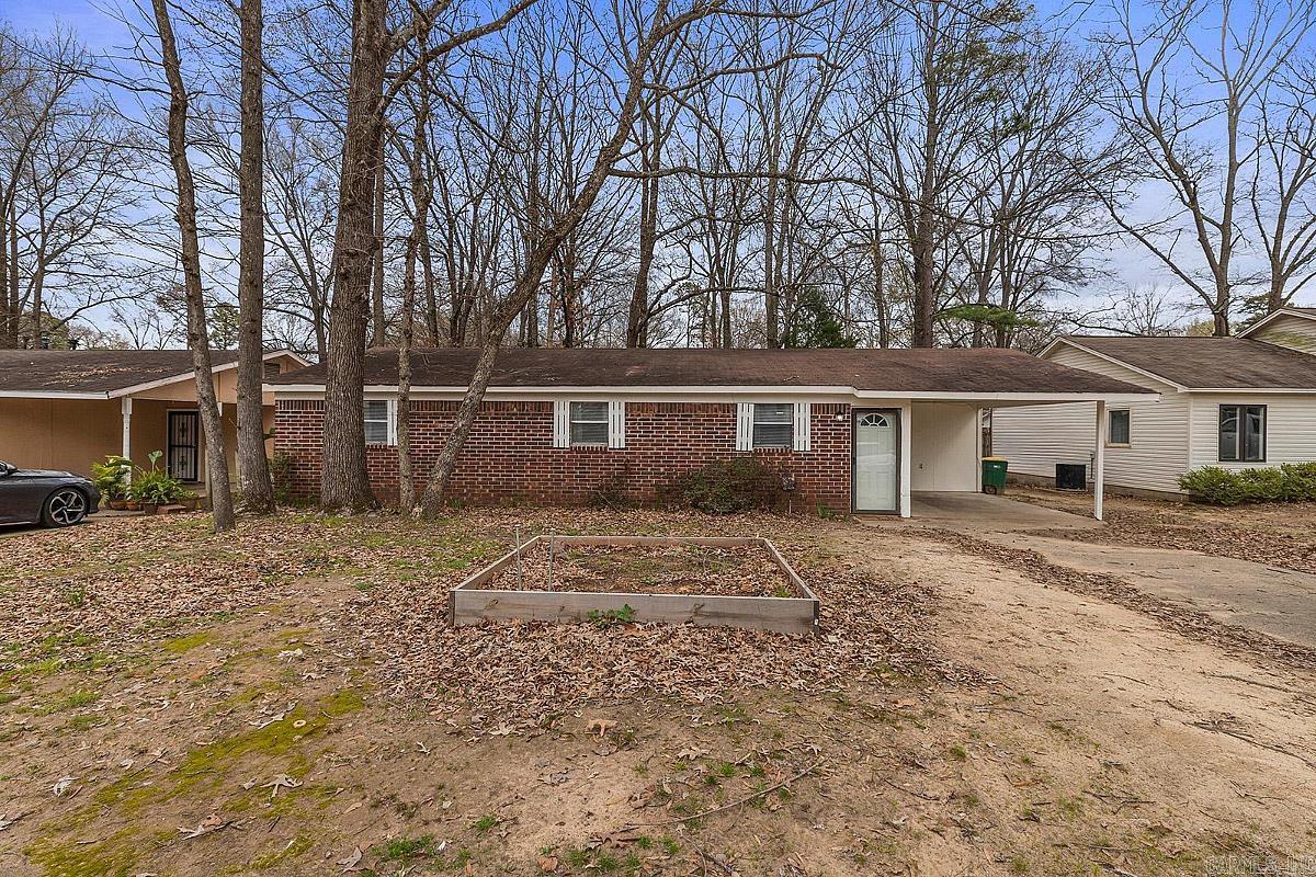 511 Briar Street — photo