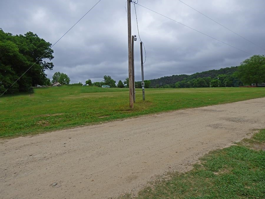Griffin Road — photo