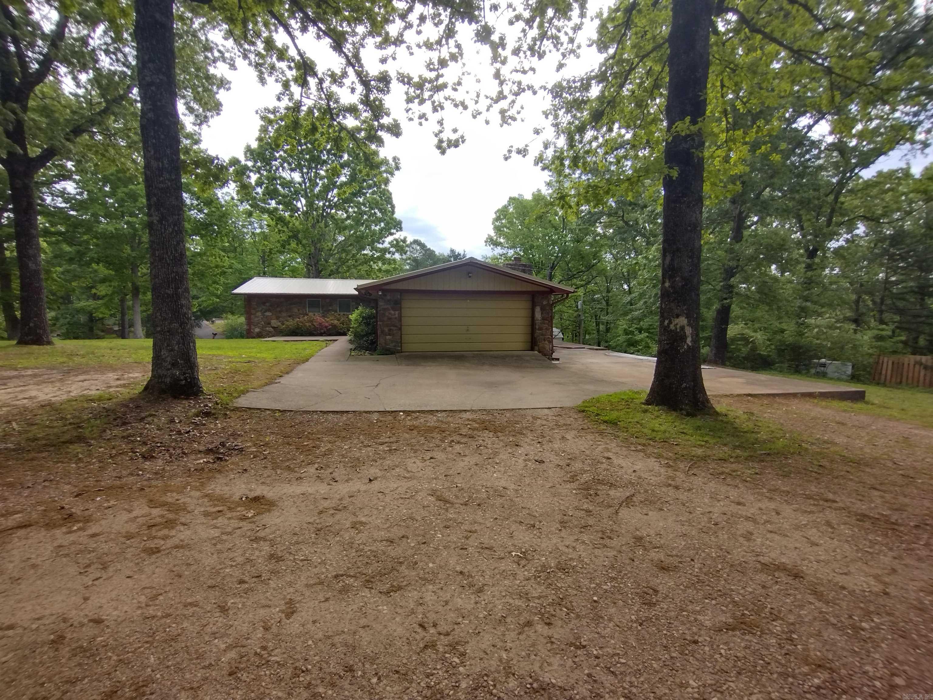 589 N Ridgeview, Mountain View, AR 72560 — photo 2