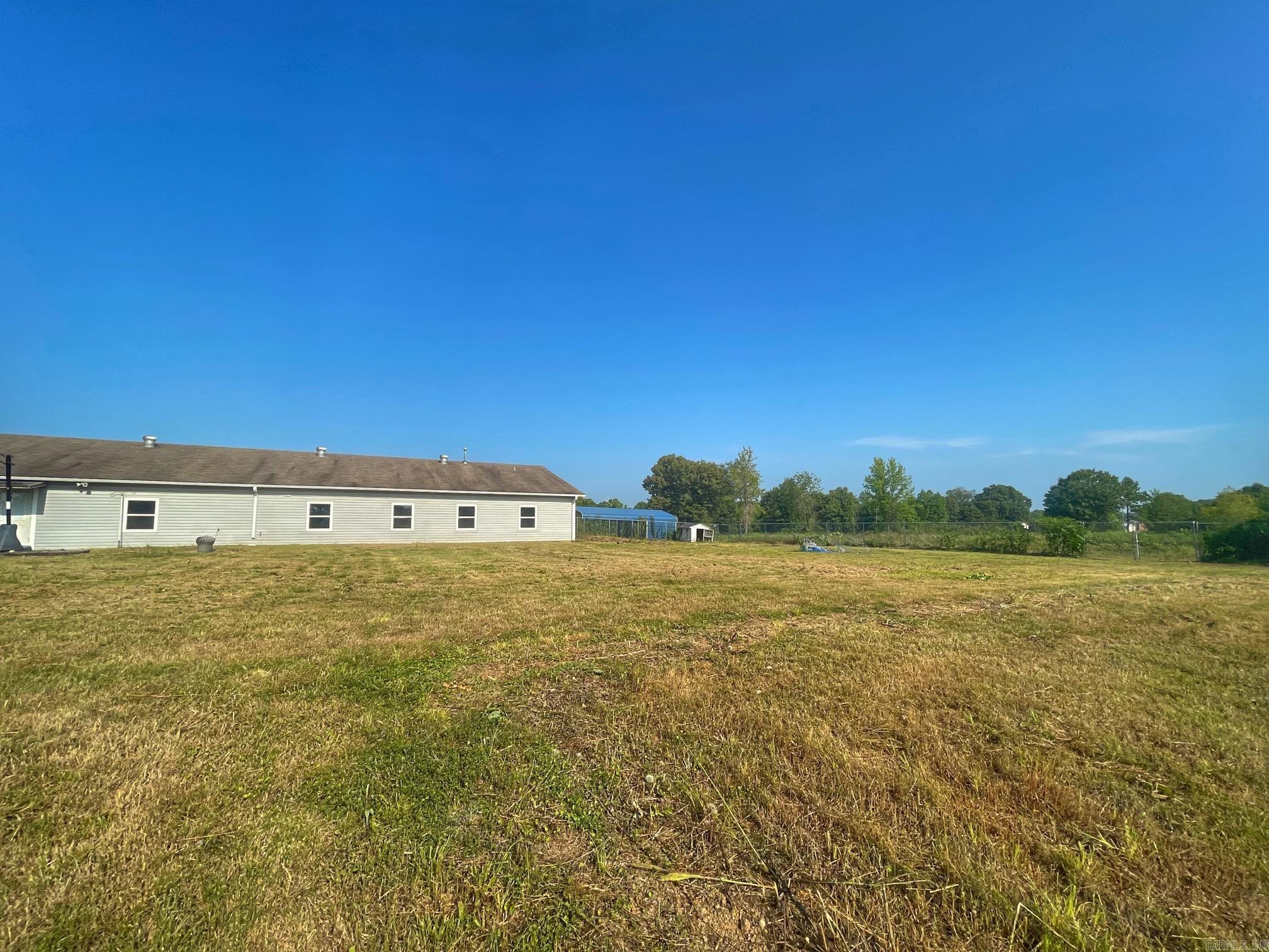 660 Pine Ridge Road — photo