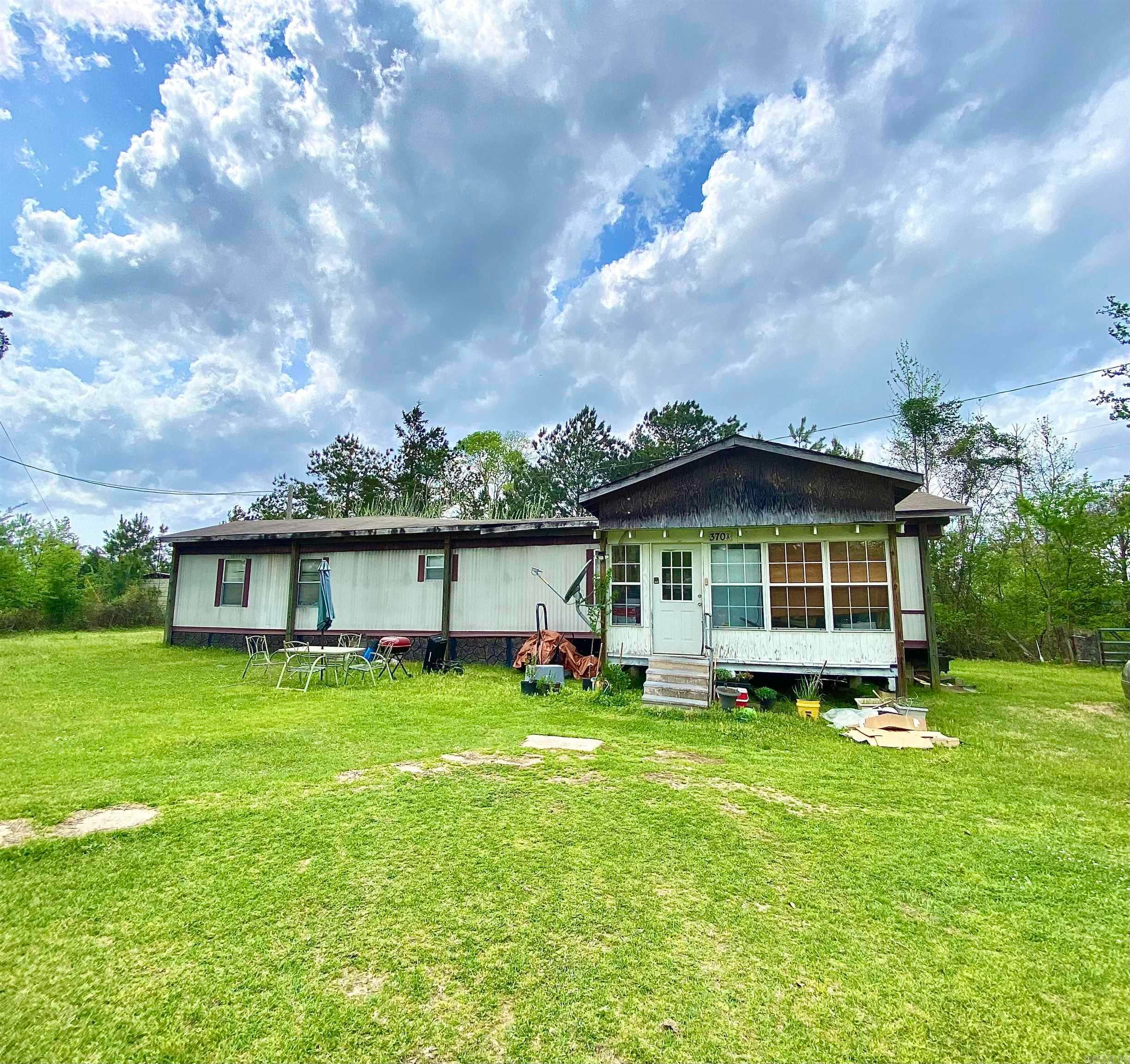 370 Ouachita Road 5 — photo