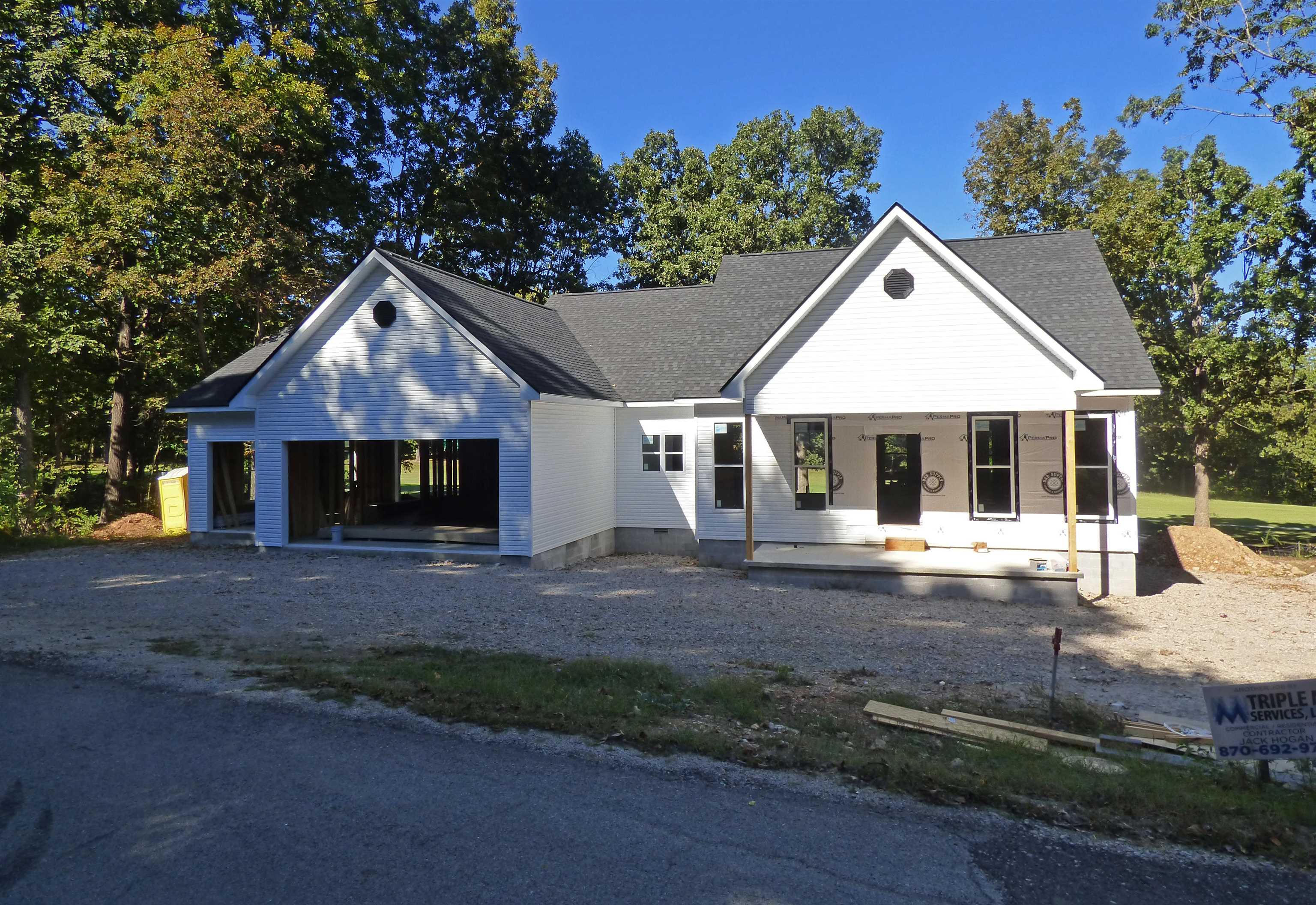 25 Conda Drive — photo