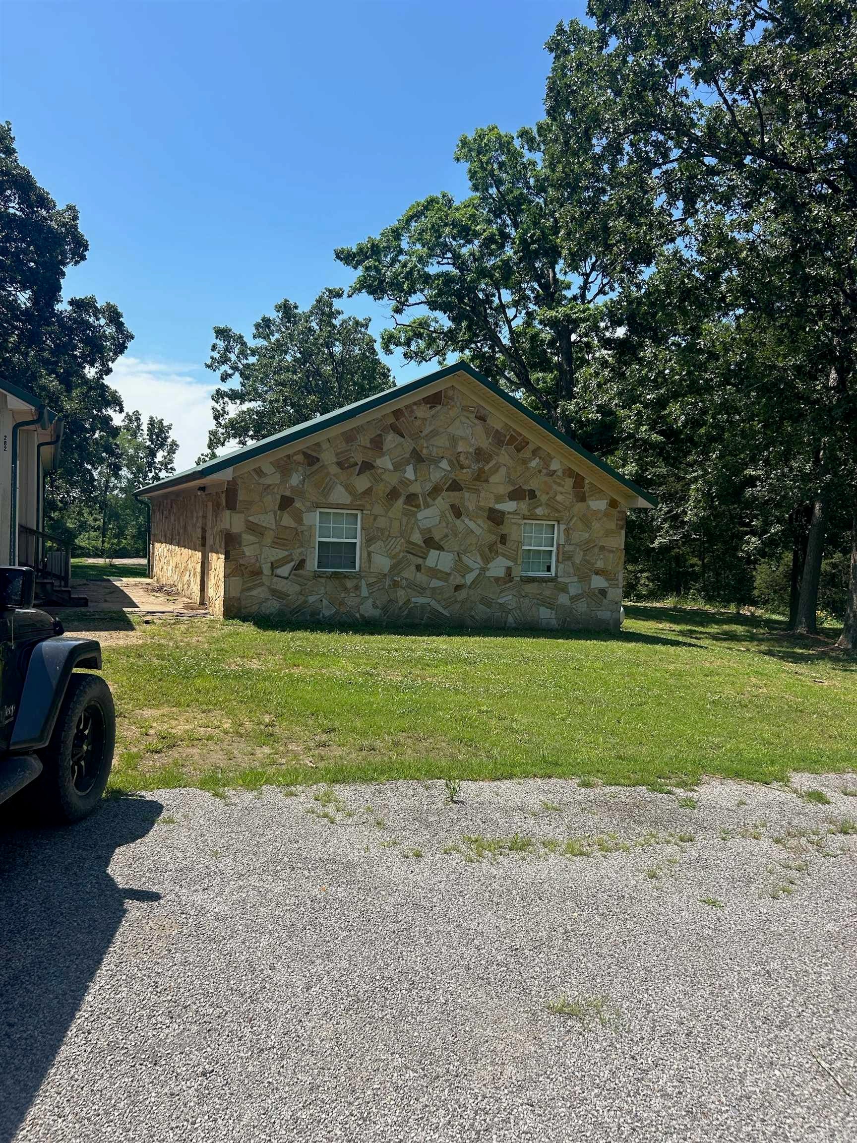 Home in Pangburn, AR 72121 — photo 2